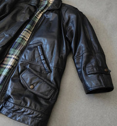Giacca in Vera Pelle Nera con Interno Tartan a Quadri
