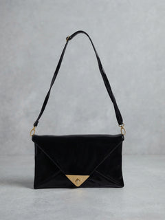 Pochette a Busta Elegante in Ecopelle Verniciata con Dettaglio Geometrico Dorato