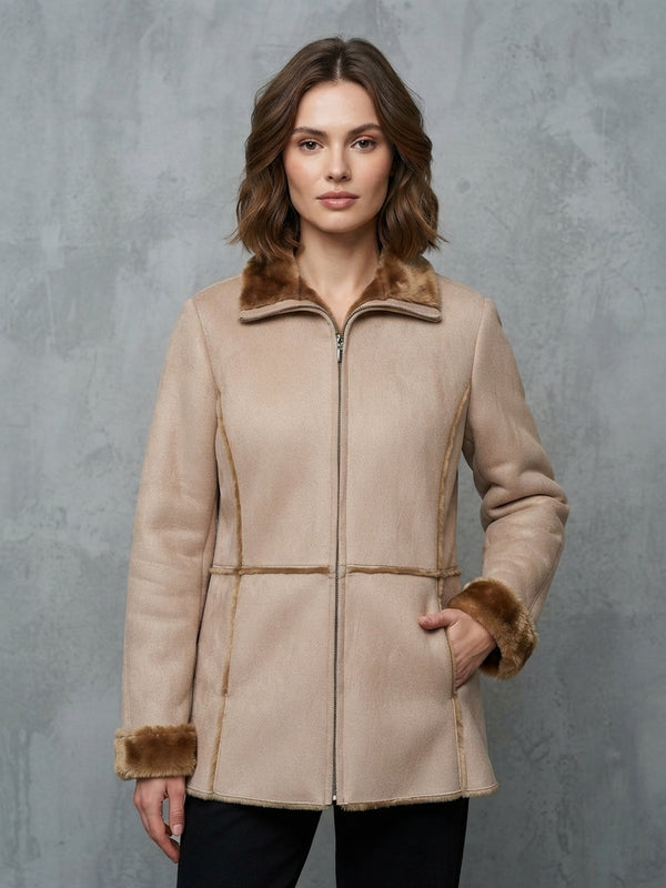 Montoncino Eco-Pelliccia  ONLY Woman
