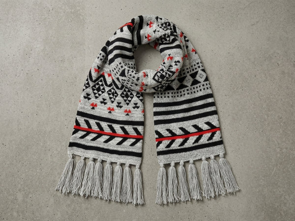 Sciarpa d'Archivio Jacquard con Frange – Pattern Geometrico